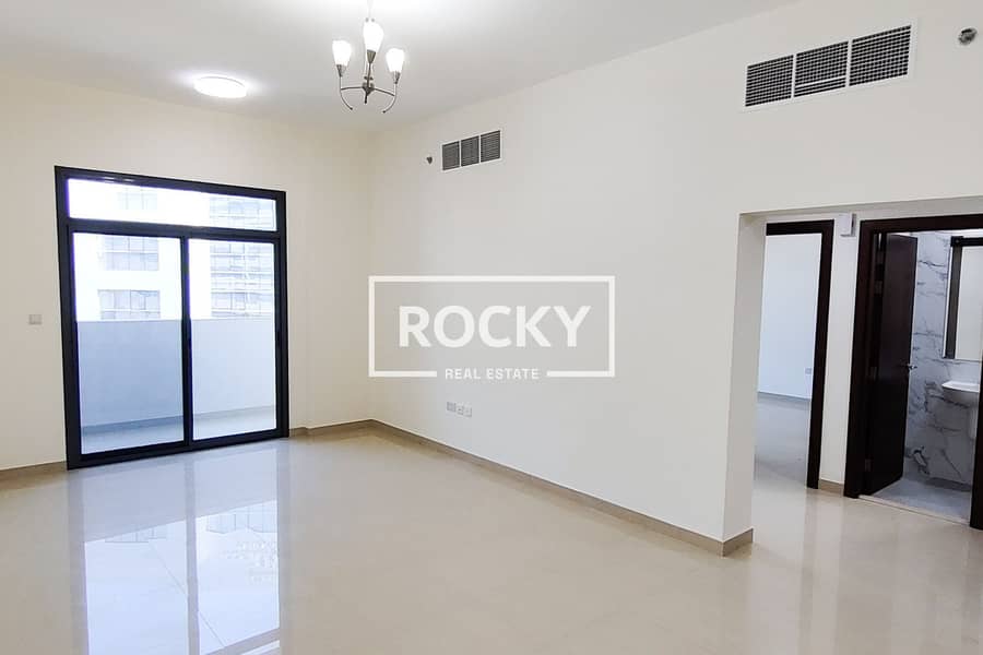 2 Rocky Real Estate - Burjuman - Al Baqali - Apartment (1 of 10). jpg