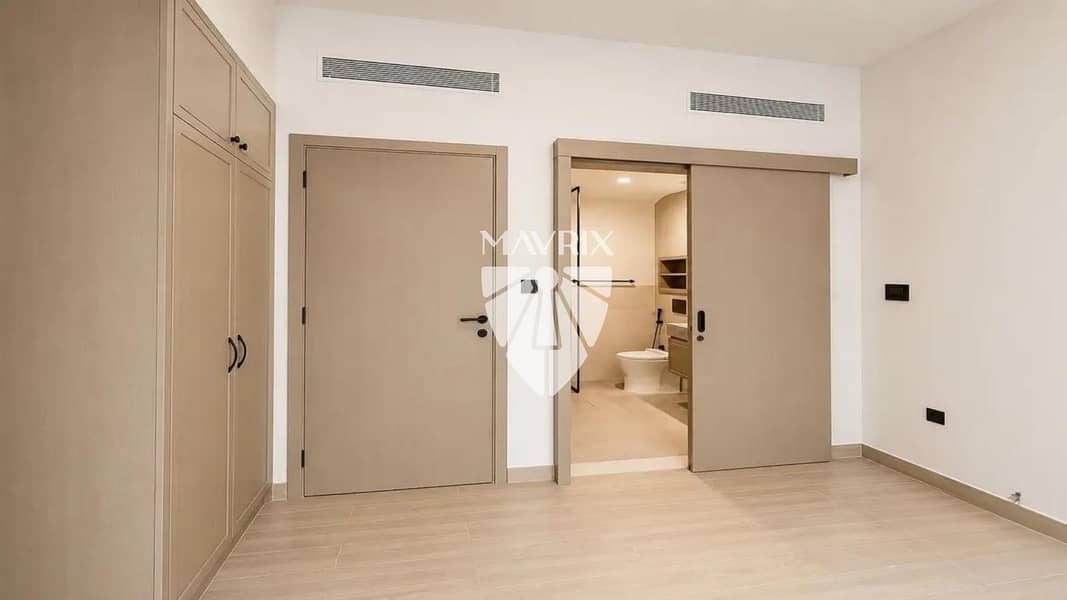 7 Image 7