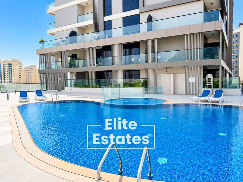 15 Luxury Rooftop Pool Terrace. png