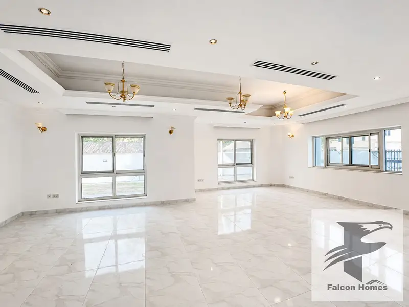 Spacious 5BR Villa | Private pool and Big Garden