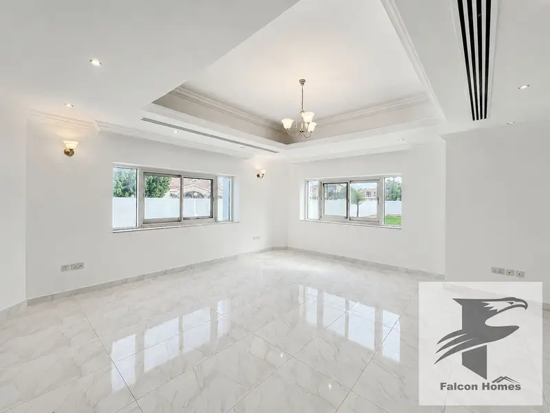 Spacious 5BR Villa | Private pool and Big Garden