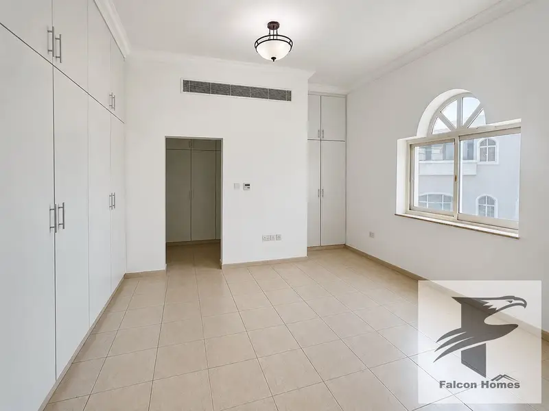Spacious 5BR Villa | Private pool and Big Garden