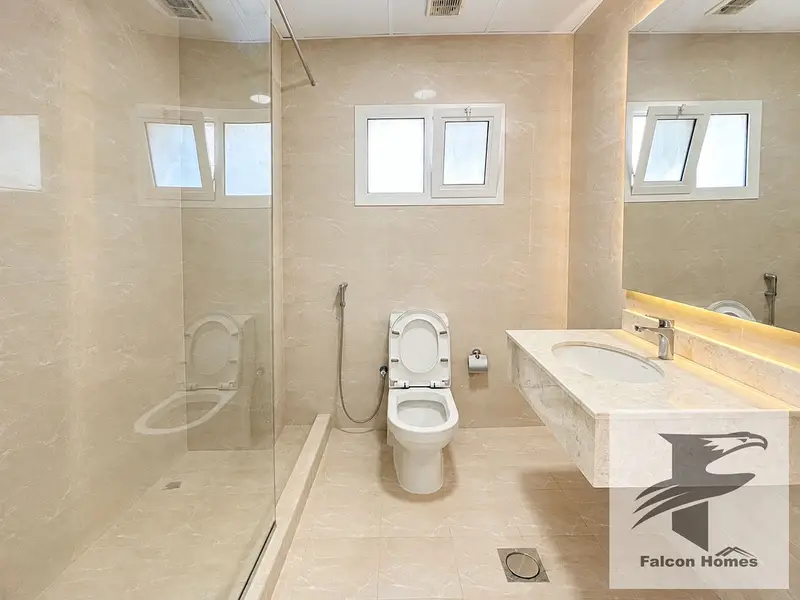Spacious 5BR Villa | Private pool and Big Garden
