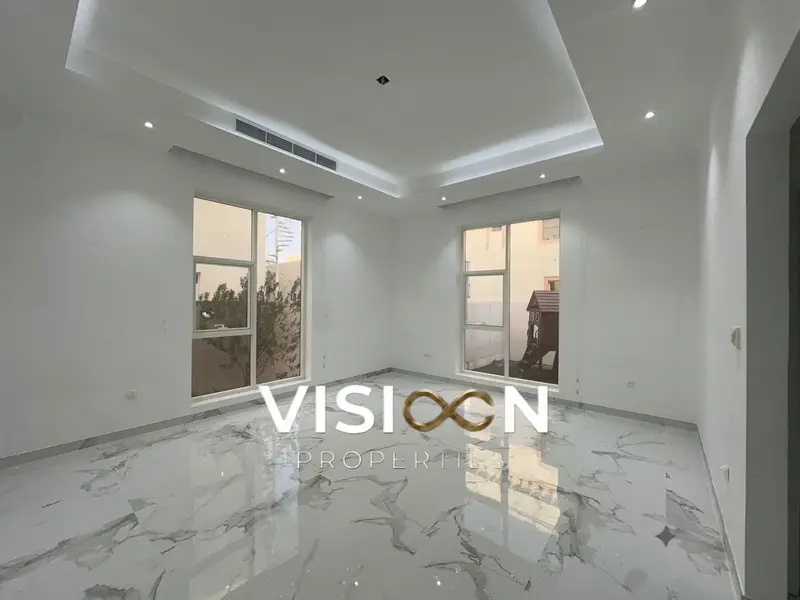 Spacious 5BR Villa | Private Pool | Garden