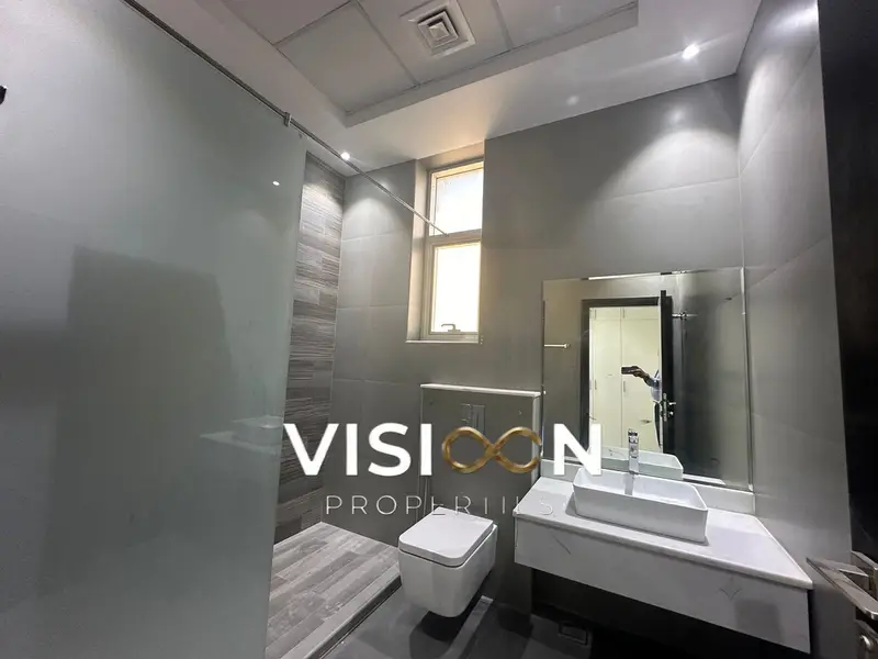 Spacious 5BR Villa | Private Pool | Garden