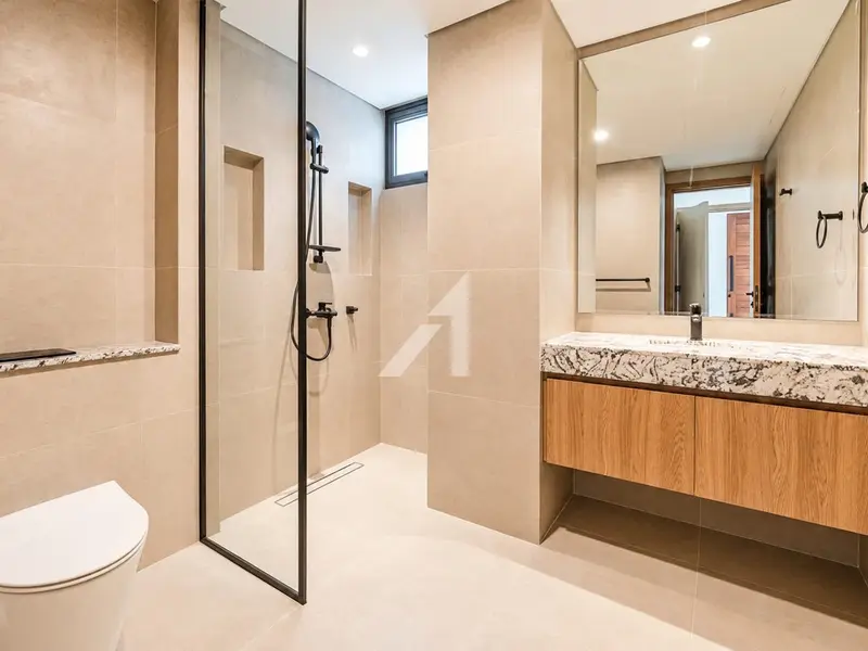 6BR Standalone Villa | Waterfront | Pure Luxury