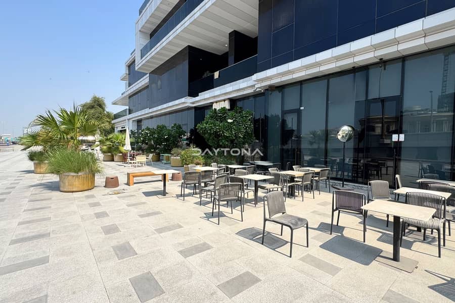 FITTED SHOP l AL WASL l NEXT TO CANAL & PARK FITTED SHOP l AL WASL l NEXT TO CANAL & PARK