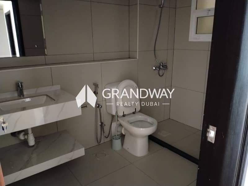 12 Well-Maintained 2BR | Ideal Family Home I Vacant — photo 12