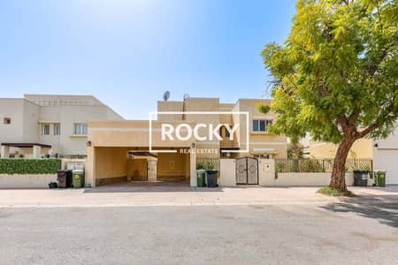 5 Bedroom Villa for Rent in The Meadows, Dubai - Meadows-46. jpg 5 Bedroom Villa for Rent in The Meadows, Dubai - Meadows-46. jpg