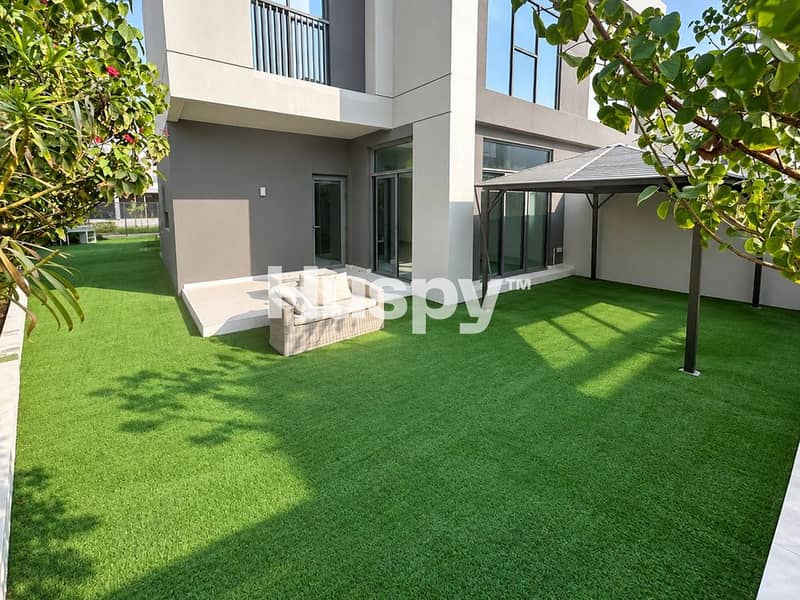Single Row | Corner Plot | Vacant Single Row | Corner Plot | Vacant