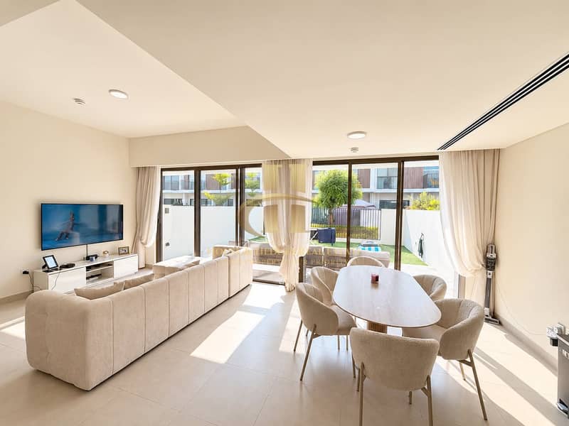Vacating Soon | 3 Bed Villa | Contemporary Style | Garden & Community View