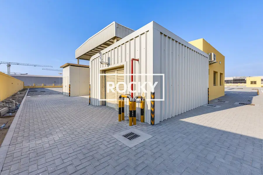 Exclusive | Heavy Equipment Storage | Open Yard