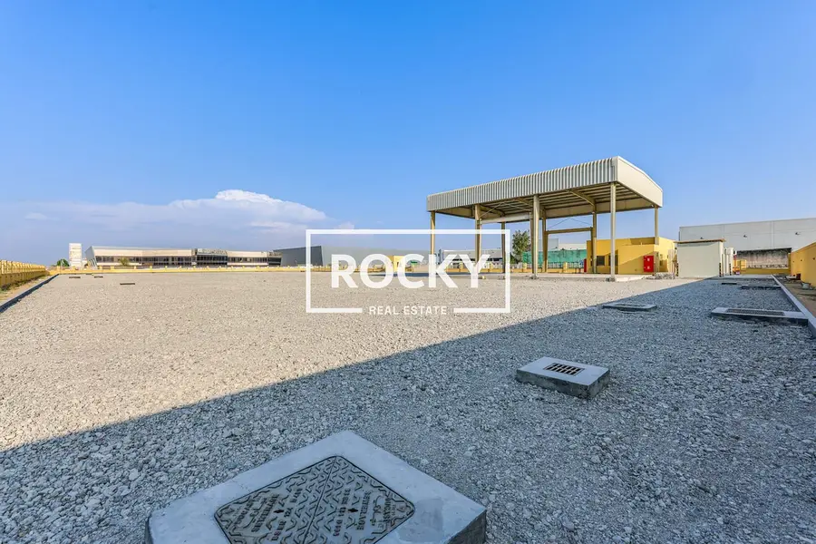 Exclusive | Heavy Equipment Storage | Open Yard