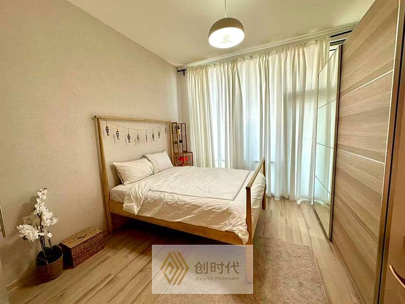 3 3efbad3d5005df24005e7cea1dfe636. jpg