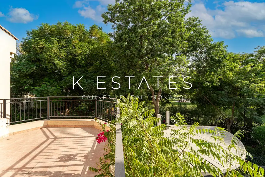 Upgraded | Spacious Layout | Vacant | Near Park