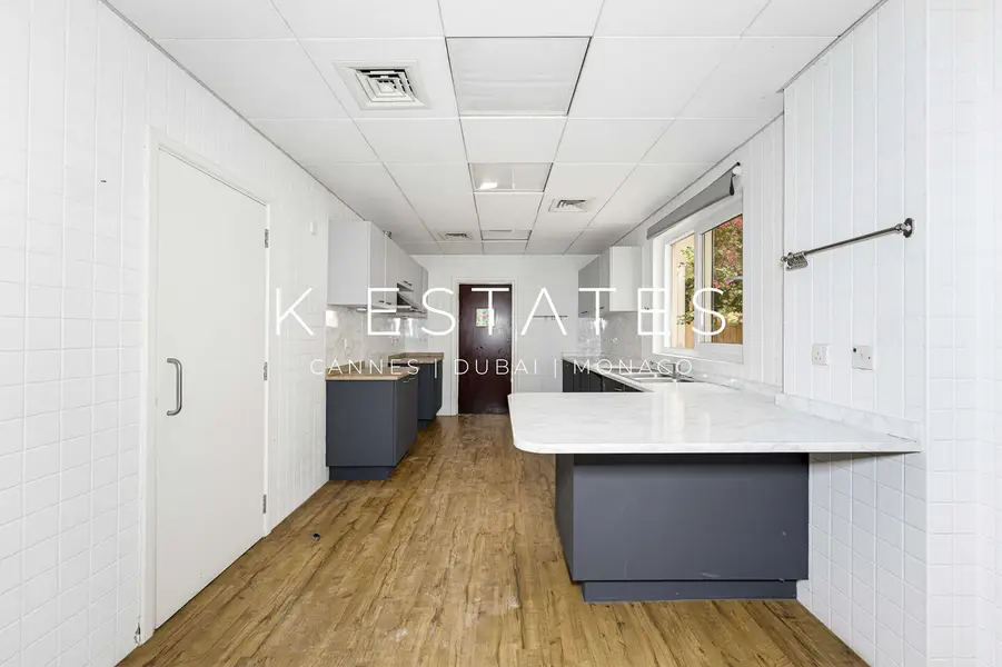 Upgraded | Spacious Layout | Vacant | Near Park