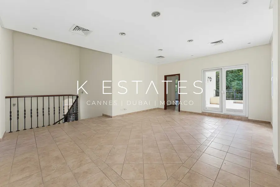 Upgraded | Spacious Layout | Vacant | Near Park