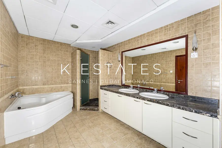 Upgraded | Spacious Layout | Vacant | Near Park