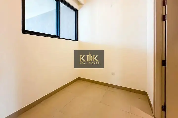 Spacious 3 BR | Huge Layout | Park View | Call Now