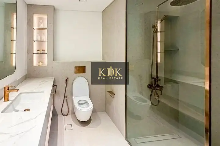 Spacious 3 BR | Huge Layout | Park View | Call Now