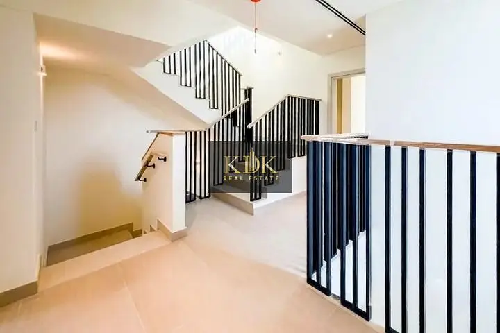 Spacious 3 BR | Huge Layout | Park View | Call Now