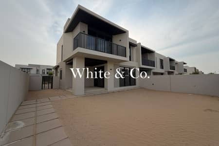 4 habitaciones Townhouse para en Alquiler en Jebel Ali Village, Dubai - Casa adosada en Jebel Ali Village,Jebel Ali Village Townhouses, 4 dormitorios, 240000 AED - 16881268 4 habitaciones Townhouse para en Alquiler en Jebel Ali Village, Dubai - Casa adosada en Jebel Ali Village,Jebel Ali Village Townhouses, 4 dormitorios, 240000 AED - 16881268