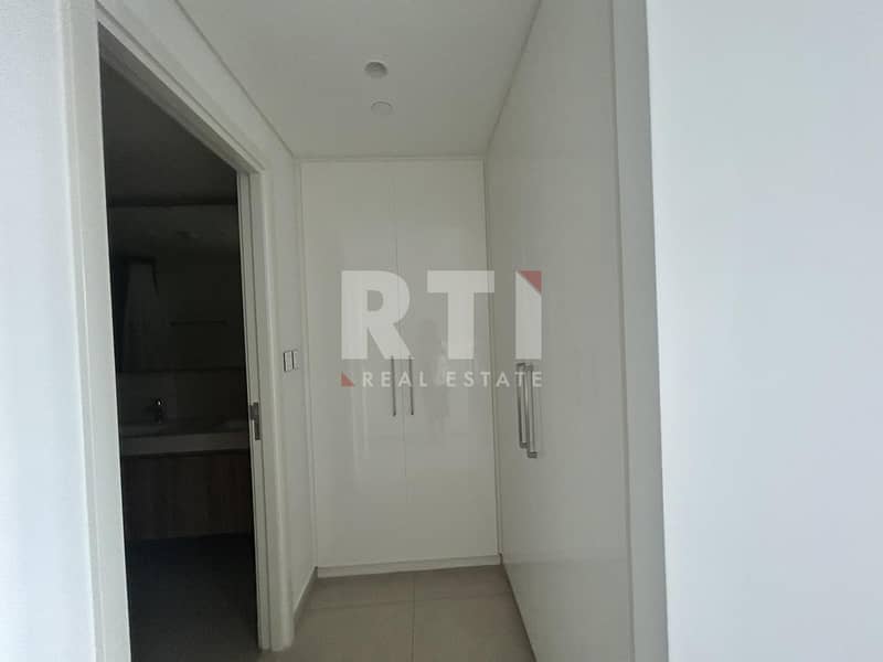 9 Image 9