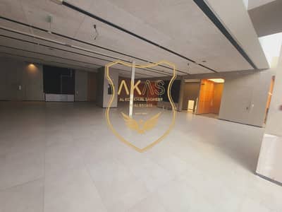 Showroom for Rent in Al Wahda Street, Sharjah - 1da70443-0614-4c27-a2f9-f337af584b9f. jpg Showroom for Rent in Al Wahda Street, Sharjah - 1da70443-0614-4c27-a2f9-f337af584b9f. jpg