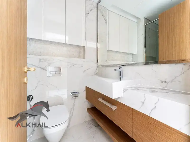 Full Lagoon View | Ready to move in | Great Investment