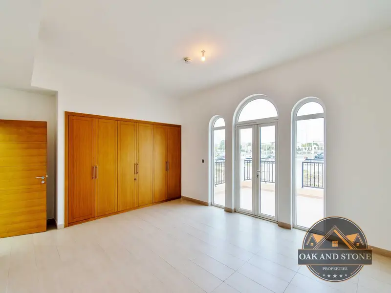 4BR Corner Villa | Spacious Plot | Nova Legacy D9