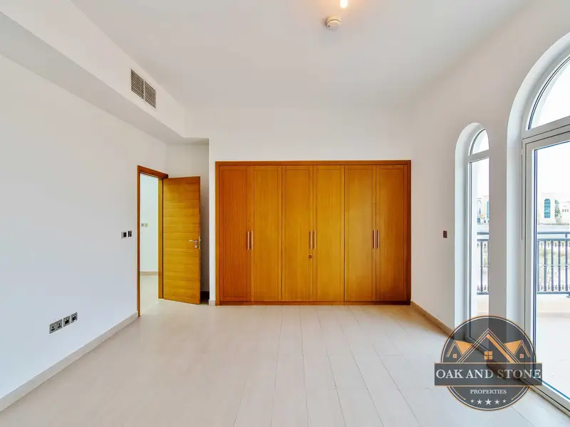 4BR Corner Villa | Spacious Plot | Nova Legacy D9