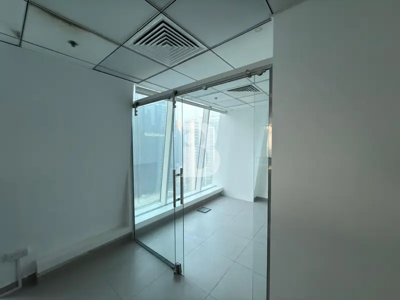 1672 SQFT| PREMIUM FIT-OUT | CANAL VIEW