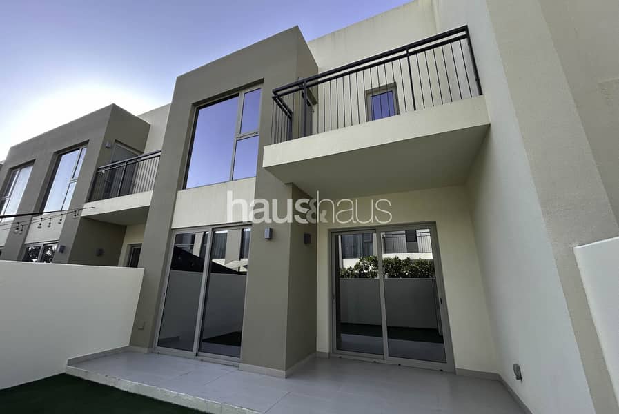 位于阿拉伯牧场2号,卡梅丽亚社区,Camelia 1 3 卧室的联排别墅 150000 AED - 16881756 位于阿拉伯牧场2号,卡梅丽亚社区,Camelia 1 3 卧室的联排别墅 150000 AED - 16881756
