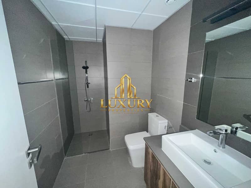 12 Stunning 1BHK with Pool View for Yearly Rent in Al Mamsha, Sharjah – AED 42,500