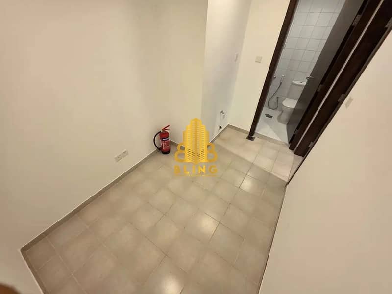 17 869796076-1066x800. webp