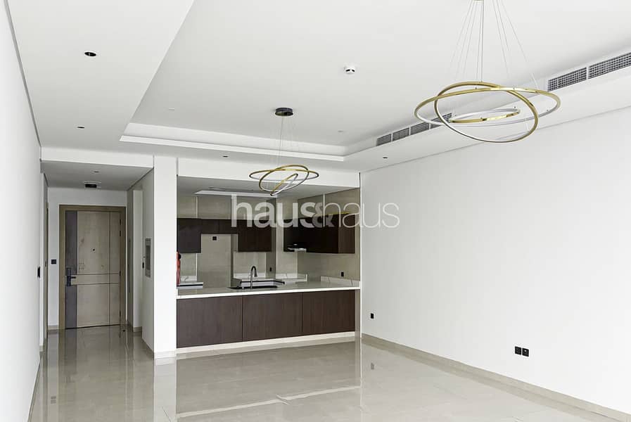 Smart Home | Maids Room | Huge Layout Smart Home | Maids Room | Huge Layout