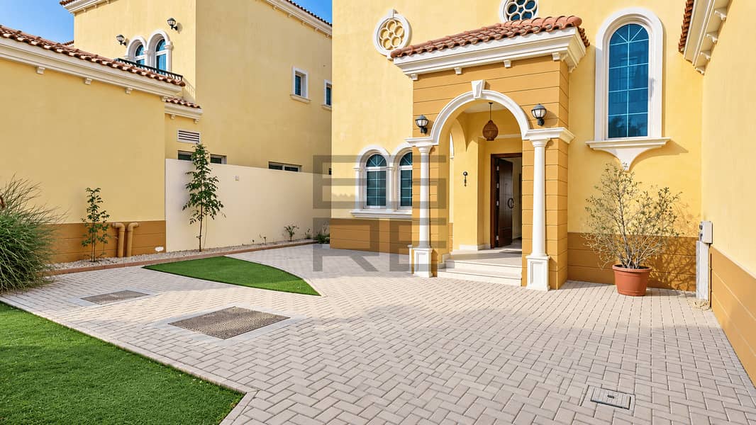 Villa en Jumeirah Park,District 5, 3 dormitorios, 290000 AED - 16881991 Villa en Jumeirah Park,District 5, 3 dormitorios, 290000 AED - 16881991