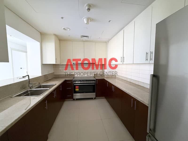 8 Blvd-Crescent-3BR-06. jpg