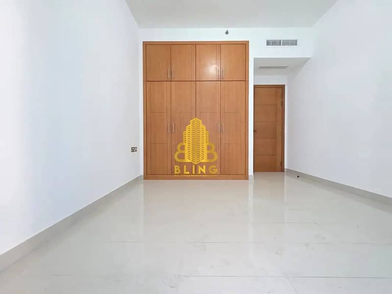 6 869090010-1066x800. webp