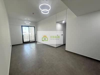 2 Schlafzimmer Wohnung zum Miete in Jumeirah Garden City, Dubai - bayut_listing_photo_02. jpg