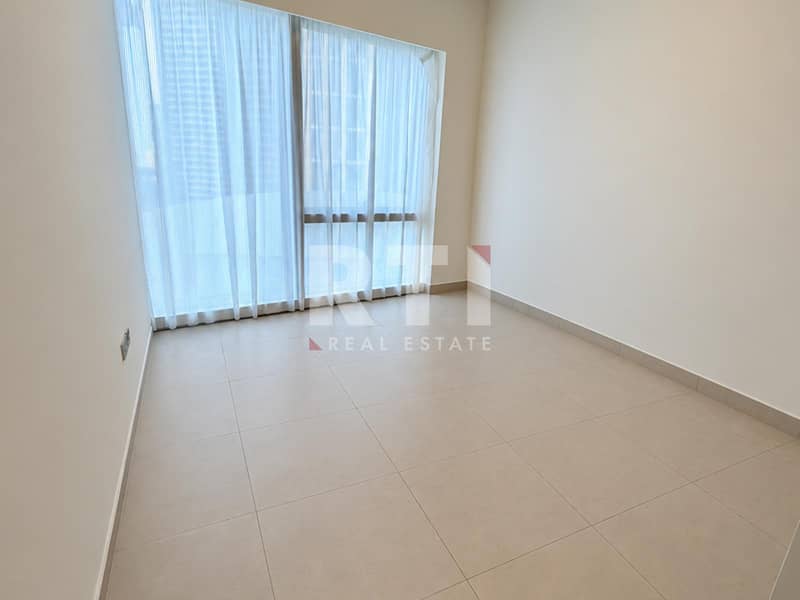12 Image 12