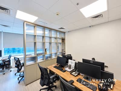 Office for Sale in Business Bay, Dubai - Bright Modern Office Workspace. png Office for Sale in Business Bay, Dubai - Bright Modern Office Workspace. png