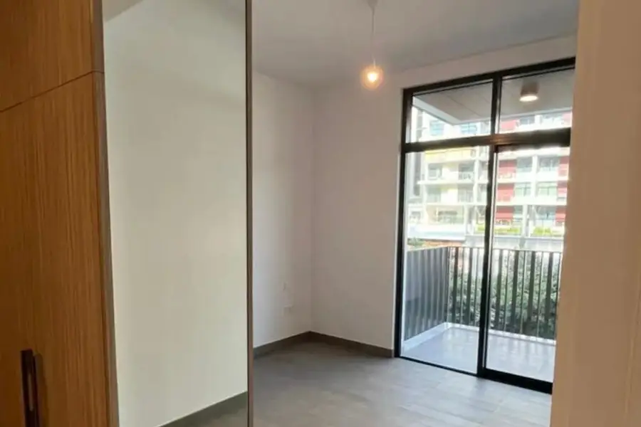 Pool View | Vacant | Spacious | 4 Cheques