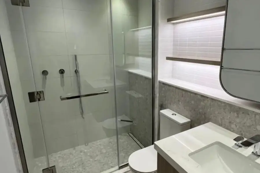 Pool View | Vacant | Spacious | 4 Cheques