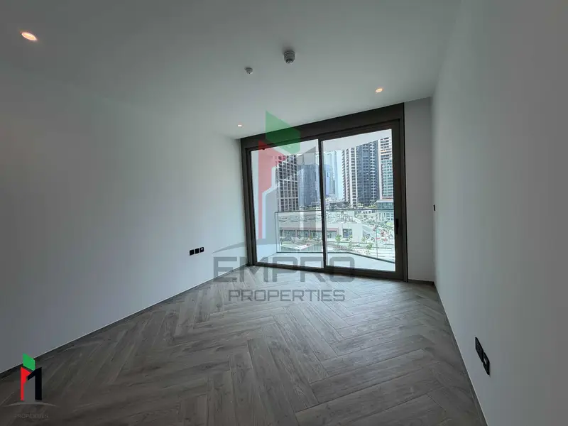 Burj Khalifa View | Spacious Unit | Prime location