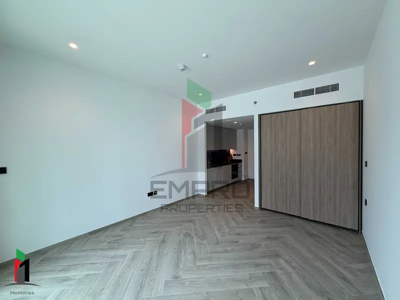 Burj Khalifa View | Spacious Unit | Prime location