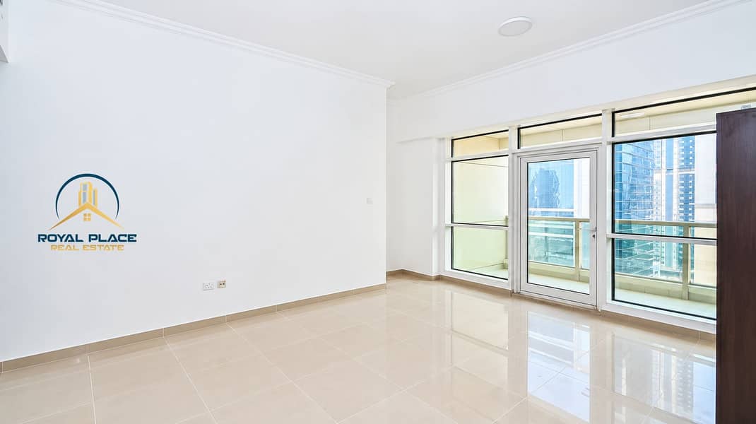 4 Bright Minimalist Apartment with Skyline Views. png