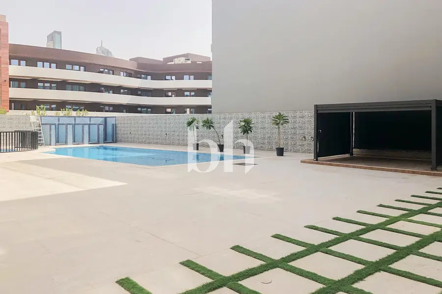Flexible term |Unfurnished |W/ Balcony and parking