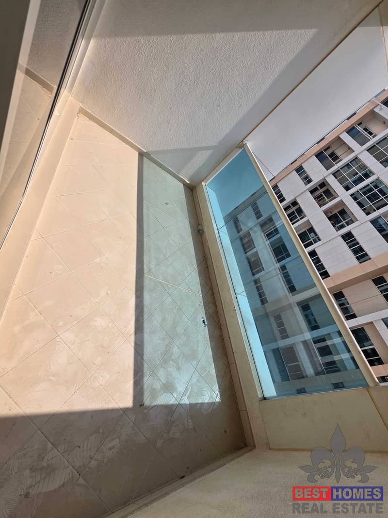 10 1000604775. jpg