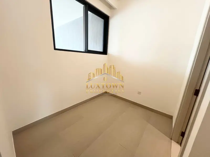 Brand New-Corner-Huge Garden-Premium Location